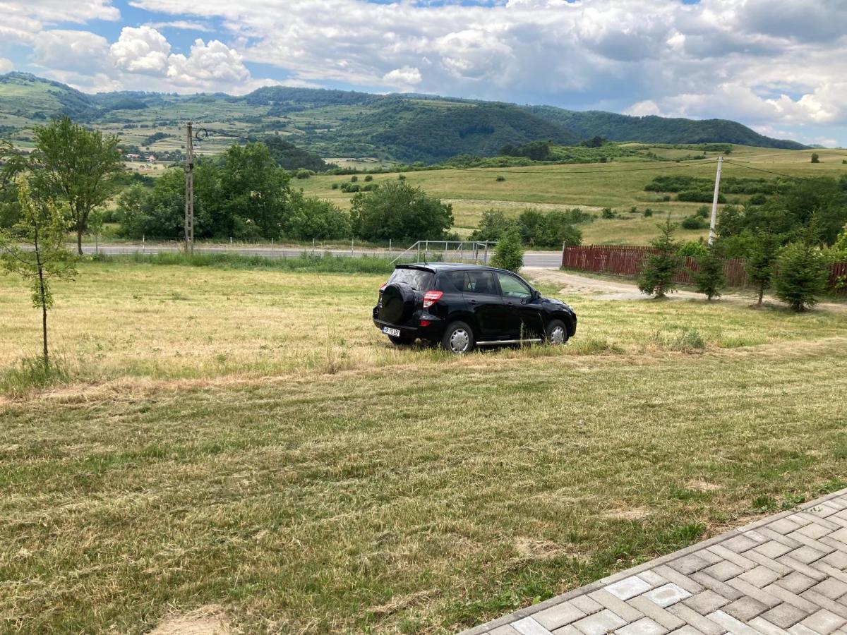 Salt Mountain Kulcsos Házak Villa Parajd Kültér fotó